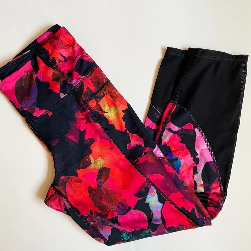 Athleta Legging Pant Mystique Chaturanga Floral Red Pink Black Size Small - Picture 2 of 9